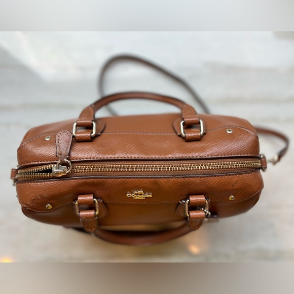 COACH Crossgrain Leather Mini Bennett Satchel
Crossbody Bag - Picture 6 of 7